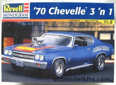 Revell 1970 Chevrolet Chevelle Heavy Chevy Chevelle - 3 'n 1, 85-2715 plastic model kit